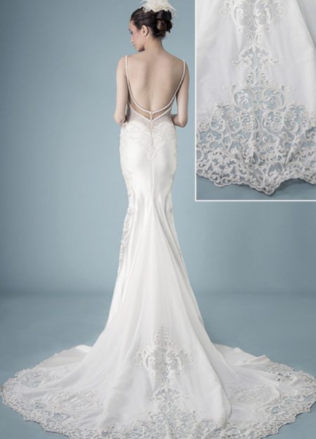 Regina Schrecker Collezioni Sposa 2021 a Napoli e in Campania | Atelier  Carol