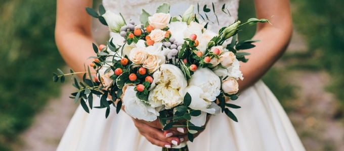 Bouquet sposa: 6 composizioni di tendenza tra cui scegliere